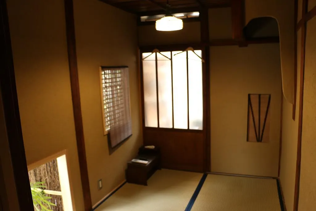 Hibari Hostel Kyoto 0*,  Japan